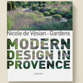 Book cover of 'Modern Design in Provence' by Nicole de Vésian with garden imagery.